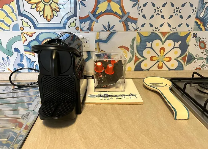 Perla Marina Апартаменты Васто